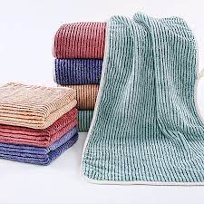 Khăn tắm sọc vằn